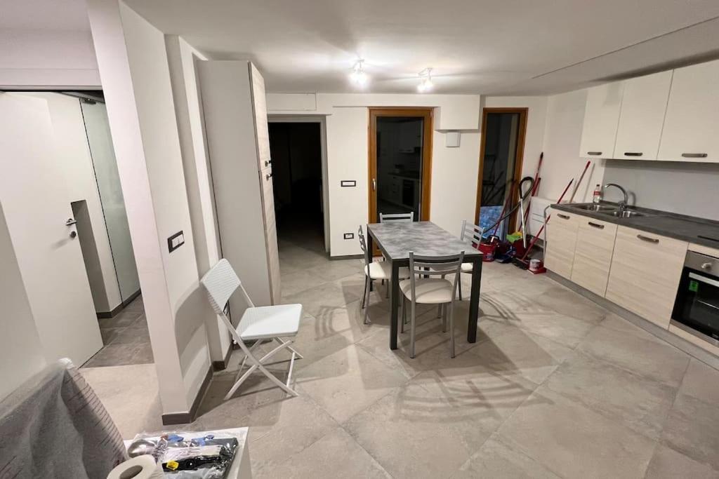 Appartamento Tre Archi Con Corte Privata Veneza Exterior foto