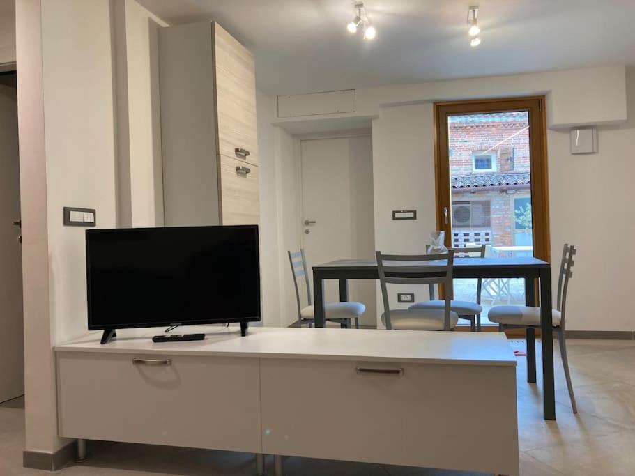 Appartamento Tre Archi Con Corte Privata Veneza Exterior foto